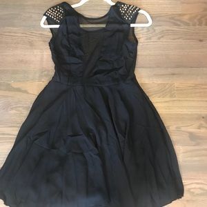 Small skater dress💕